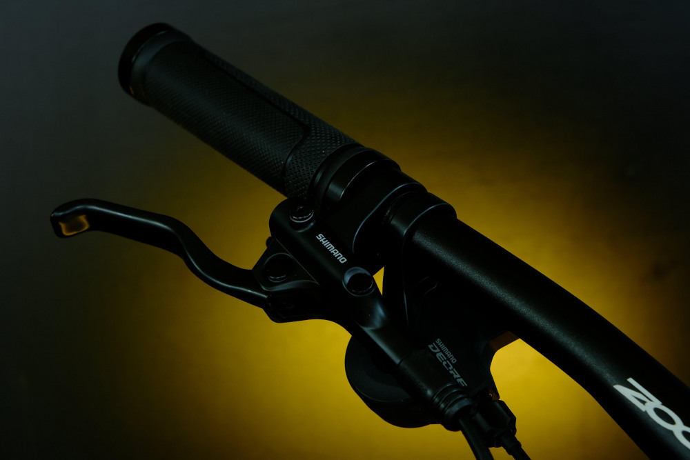 LORAK Carbon 29 200 Матовый Чёрный/Золотой глянец